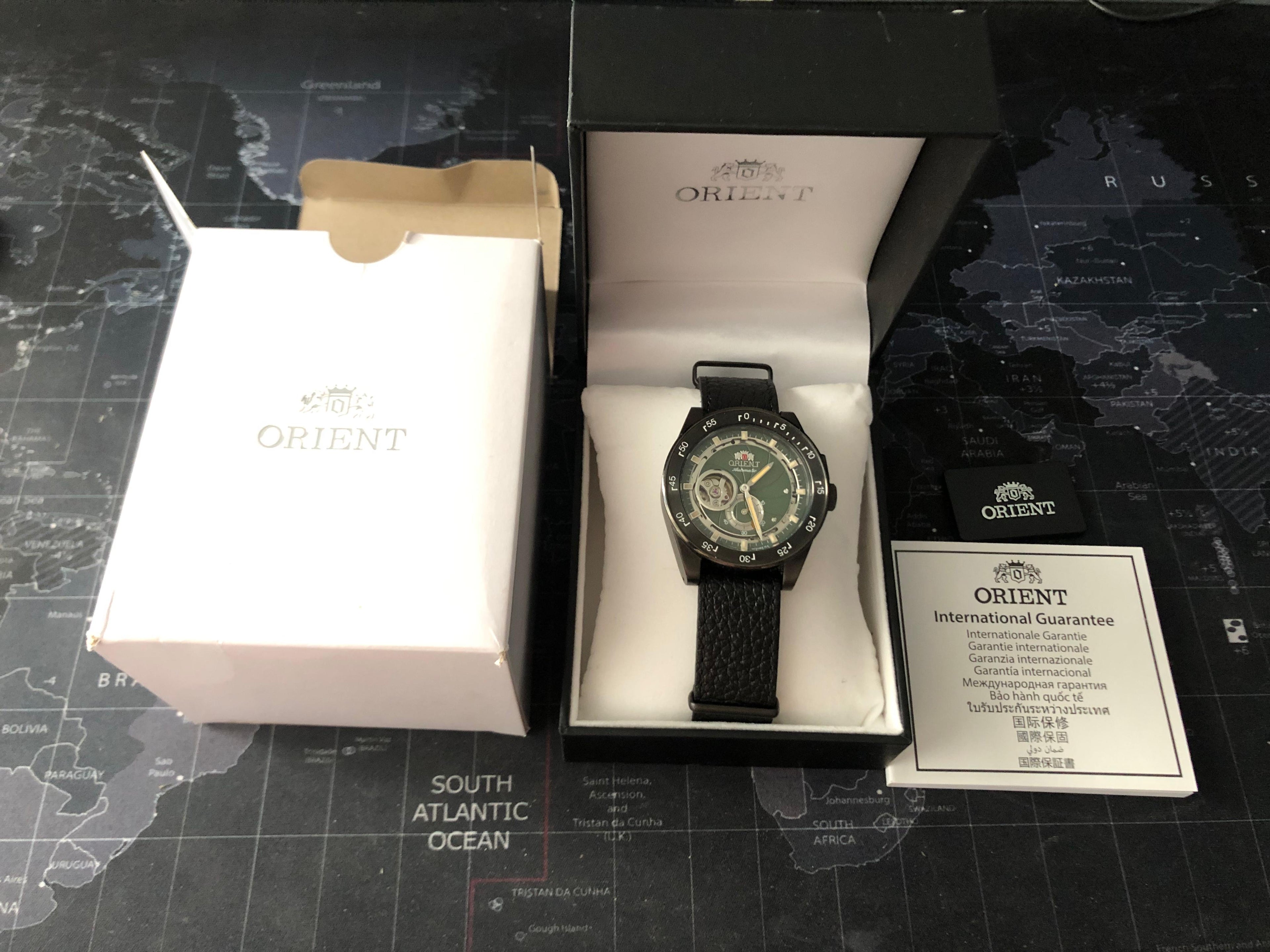 Orient Retro Future Camera RA-AR0202E10B