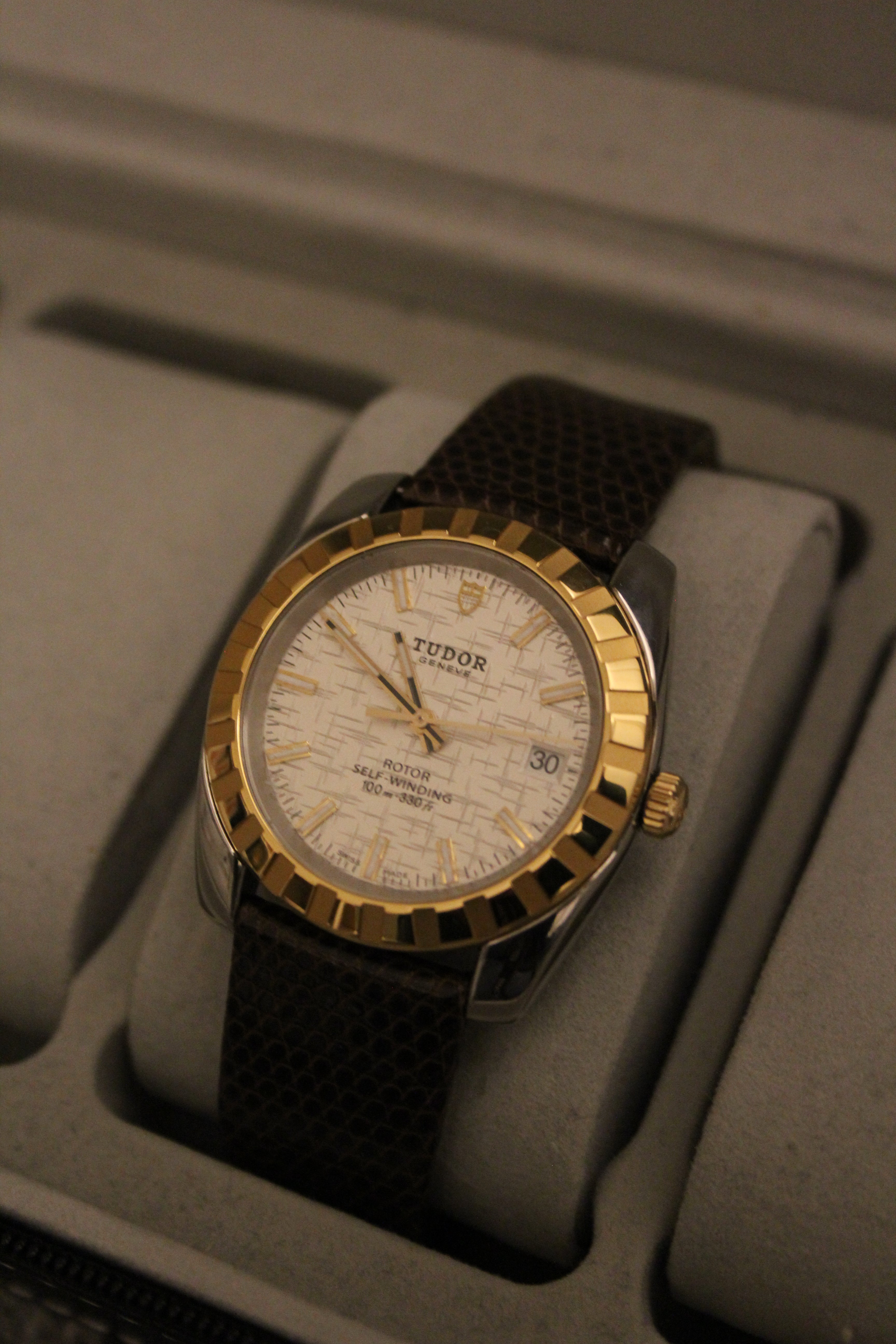 Tudor Prince Date 21013 automatic 18k goud/stalen kast